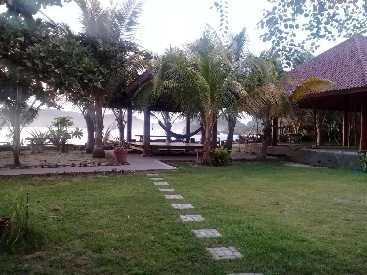 Castaway Surf Retreat 1 Hotel Sekongkang Ngoại thất bức ảnh