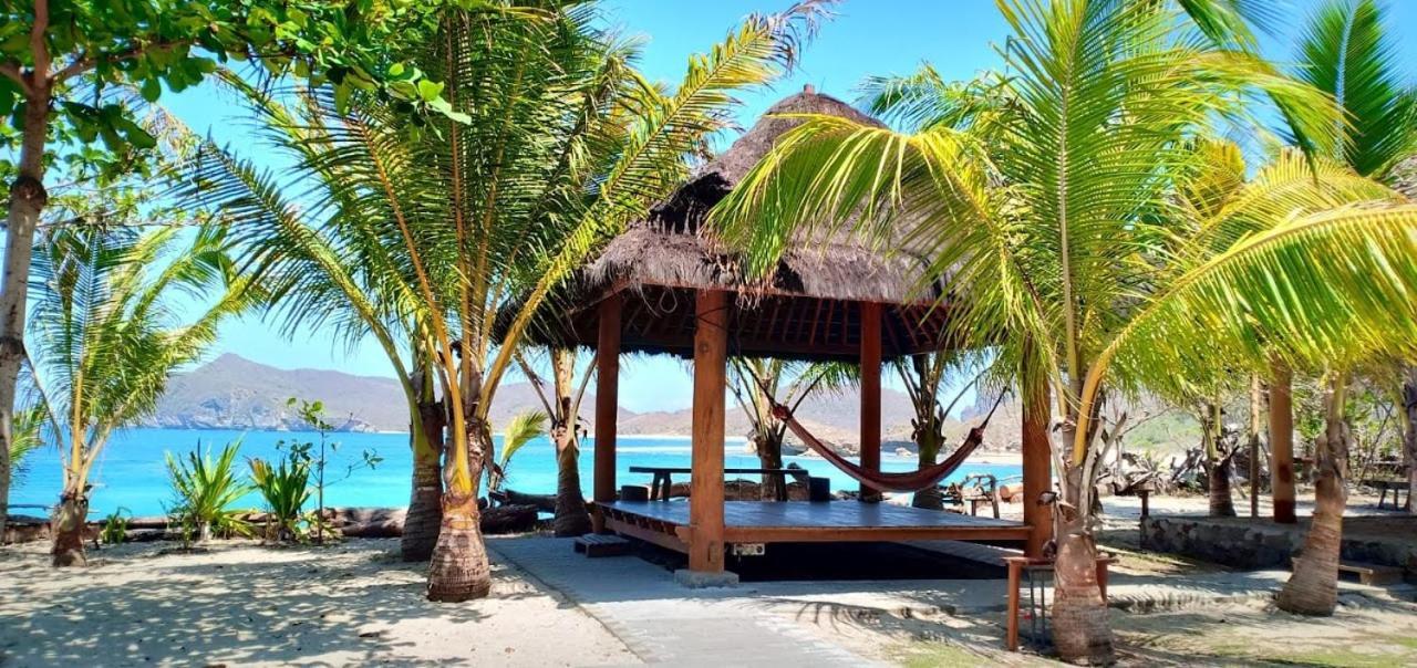 Castaway Surf Retreat 1 Hotel Sekongkang Ngoại thất bức ảnh