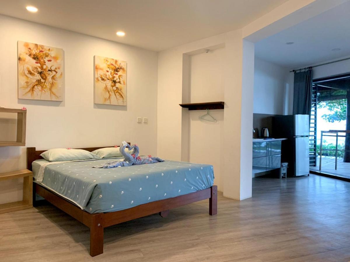 Castaway Surf Retreat 1 Hotel Sekongkang Ngoại thất bức ảnh
