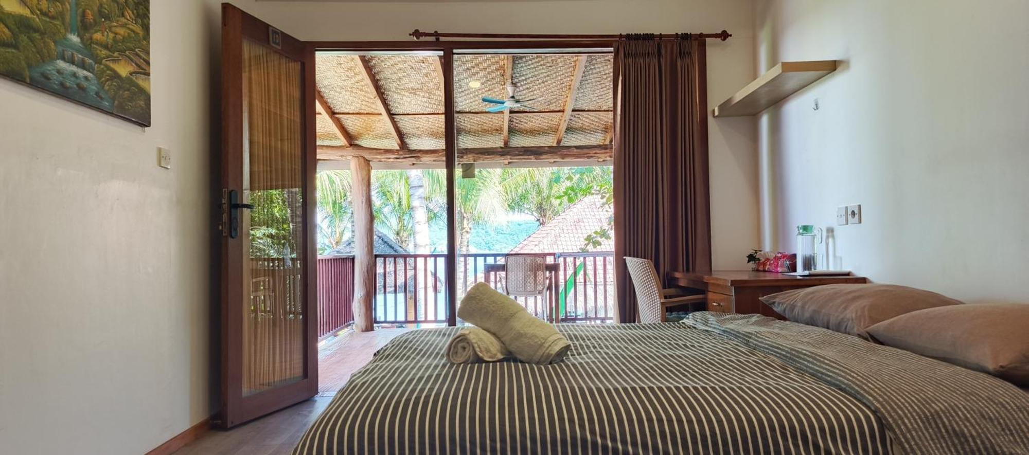 Castaway Surf Retreat 1 Hotel Sekongkang Ngoại thất bức ảnh