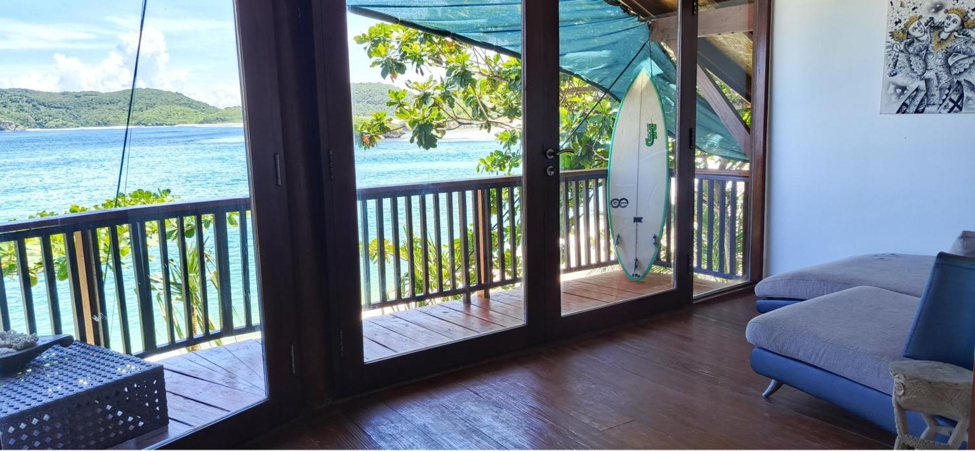 Castaway Surf Retreat 1 Hotel Sekongkang Ngoại thất bức ảnh
